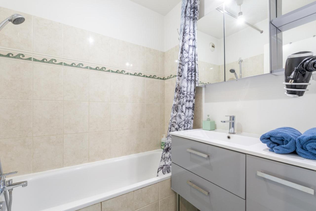 Family Travel Paris Apartment Bussy-Saint-Georges Luaran gambar