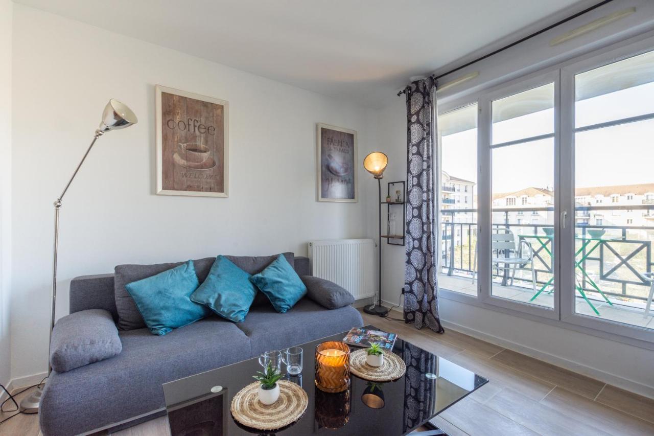 Family Travel Paris Apartment Bussy-Saint-Georges Luaran gambar