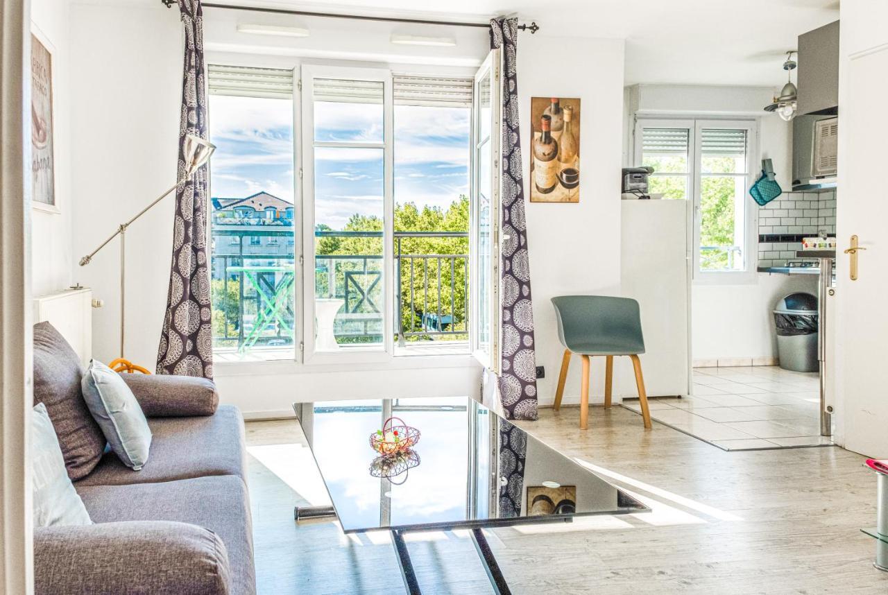 Family Travel Paris Apartment Bussy-Saint-Georges Luaran gambar